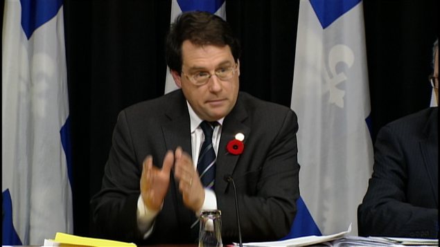 Le ministre Bernard Drainville annonce la teneur du projet de loi 2.