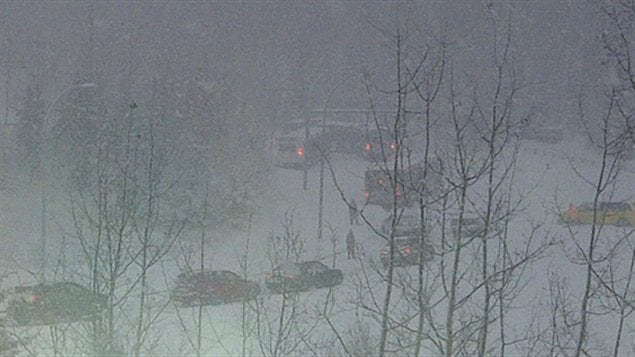 Tempête de neige et accidents de circulation à Edmonton