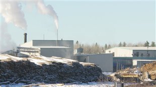 Résolu consulte la population