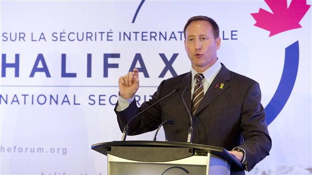 Le ministre de la Défense, Peter MacKay, au Forum sur la sécurité internationale de Halifax, le 18 novembre 2012.