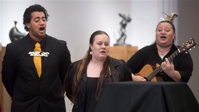 Des représentants du peuple maori au Musée des beaux-arts de Montréal