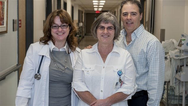 Quelques membres de l'unité des soins palliatifs du CHUS, Dre Caroline Lecomte, l'infirmière Adrienne Ouellet et le chef de l'unité, Christian Houde