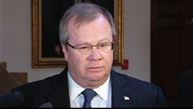 Hugh John Flemming, ministre de la Santé du Nouveau-Brunswick