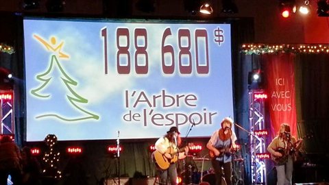 Arbre de l'espoir Les Hay Babies au 21e Radiothon de l'Arbre de l'espoir