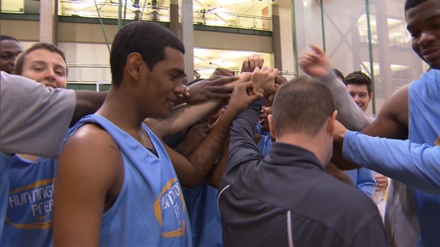 Des joueurs de Huntington Prep en Virginie occidentale