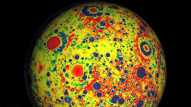 Cette image montre les champs de gravité de la Lune
