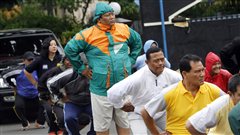 Des policiers de Jakarta