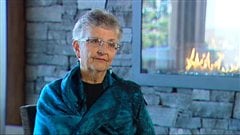 L'Albertaine Huguette Hébert, en entrevue à Radio-Canada, en décembre 2012.