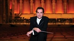 Le directeur musical du Vancouver Bach Choir, Leslie Dala (photo Karen Tregillas)
