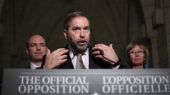 Le chef du Nouveau Parti d�mocratique, Thomas Mulcair, livrant son bilan de la session parlementaire � Ottawa