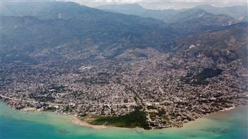 Vue aérienne de Port-au-Prince, capitale d'Haïti