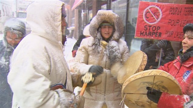 Des Autochtones ont manifesté à Québec vendredi.