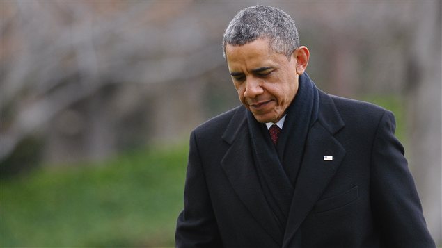 Le président Obama rentre à Washington après de brèves vacances à Hawaï.