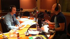 Marco Calliari et St�phane Leclair en studio. �Radio-Canada/Ariane L�onard