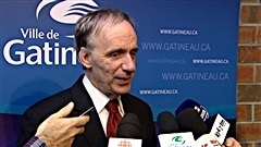 Le maire de Gatineau, Marc Bureau.