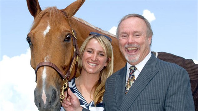 Karen Sparks, et son père Terry Matthews de la Fondation Wesley Clove.