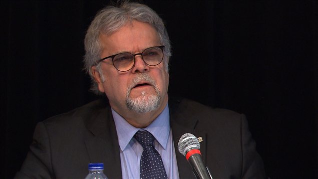 Le directeur général du Collège Dawson, Richard Filion