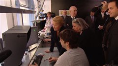 La première ministre du Québec, Pauline Marois, dans les studios de Framestore à Londres