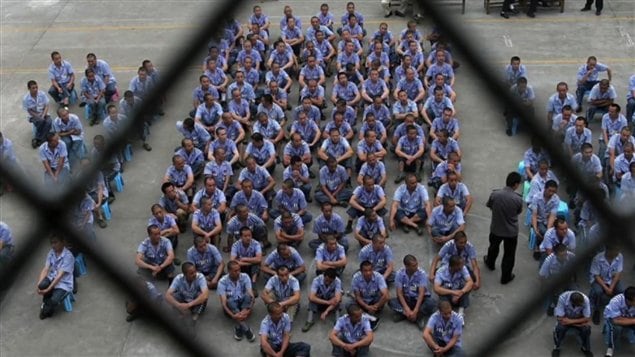 Des prisonniers dans un camp de travail chinois