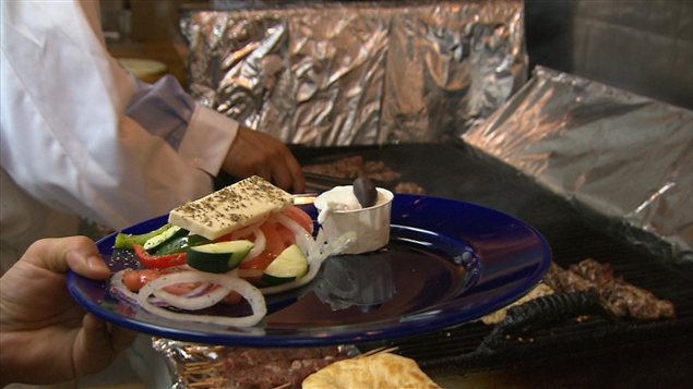Lorsqu’on souffre d’allergies alimentaires, faire l’épicerie, aller au restaurant ou chez des amis est compliqué. Lorsqu’on souffre d’allergies alimentaires, faire l’épicerie, aller au restaurant ou chez des amis est compliqué.
