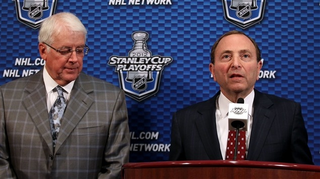 Greg Jamison et Gary Bettman