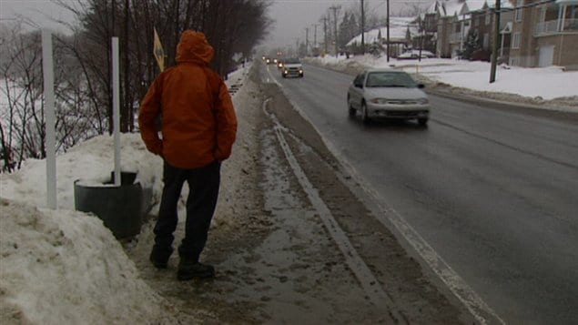 Voici l'un des arrêts de la rue Saint-Louis jugé dangereux par un citoyen de Gatineau.