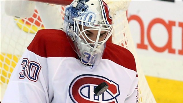 Le gardien Peter Budaj en deuxième période