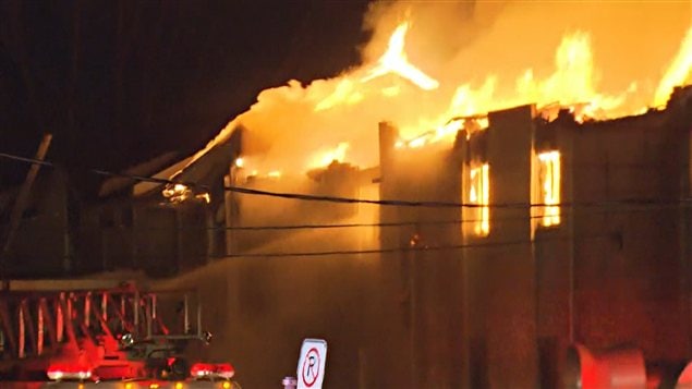 Incendie à la Ville Sainte-Rose, à Laval