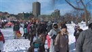 Le temps froid ne ralentit pas l'ardeur des festivaliers au Carnaval
