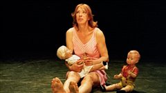 Vanessa Van Durme dans le spectacle <em>Regarde maman je danse</em> 