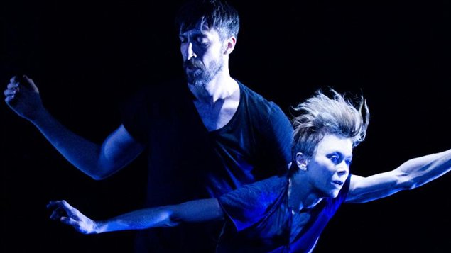 <i>So blue</i>, de Louise Lecavalier
