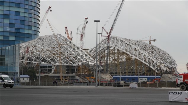Le Stade central de Sotchi en construction