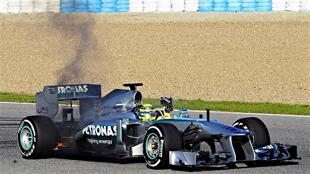 La Mercedes-Benz W04 en feu