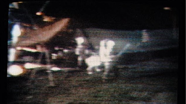 Alan Shepard jouant au golf sur la Lune le 6 f�vrier 1971 | AFP/NASA