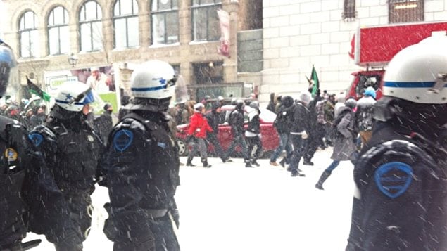 Manifestation contre le Plan Nord à Montréal