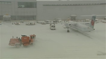 De nombreux vols ont été retardés ou annulés à l'aéroport de Toronto