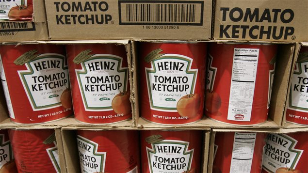 Plus de 650 millions de bouteilles de ketchup Heinz sont vendues chaque année dans le monde. L'entreprise fondée en 1869 a généré un chiffre d'affaires de 11,6 milliards de dollars américains en 2012.
