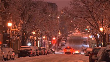 Opérations de déneigement à Montréal