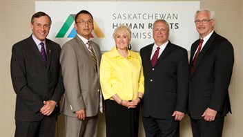 Les membres de la Commission des droits de la personne de la Saskatchewan