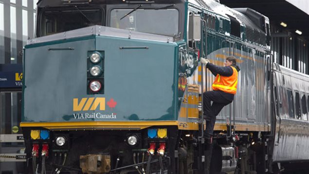   Via Rail  قطار لشركة فيا راي 