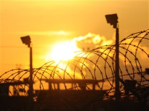 Le Pentagone veut 450 millions pour rénover la prison de Guantanamo Image accompagnant la nouvelle