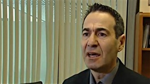 Dr. Peter Silverstone de la Facultad de Medicina y Odontología de la Universidad de Alberta.