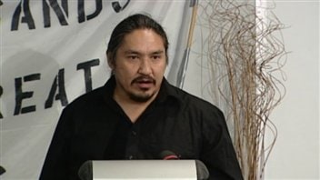 Le chef Allan Adam de la Première Nation Athabasca Chipewyan en Alberta