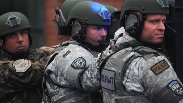 Cuadrilla de SWAT, unidad especializada de la policía en las operaciones paramilitares