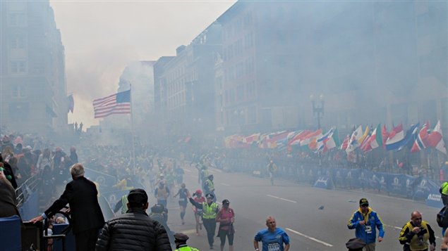 Momentos captados por el maratonista Mario Mesa segundos después de la explosión de la segunda bomba en Boston. 