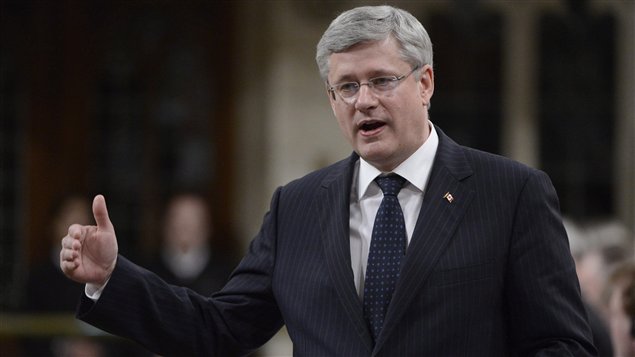 Le gouvernement conservateur canadien de Stephen Harper obtient un D - pour son manque de transparence.