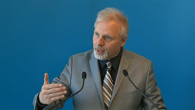 ternationales, de la Francophonie et ministre responsable de Montréal, Jean-François Lisée.