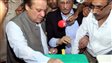 Pakistan :&nbsp;l'ex-premier ministre Nawaz Sharif revendique la victoire