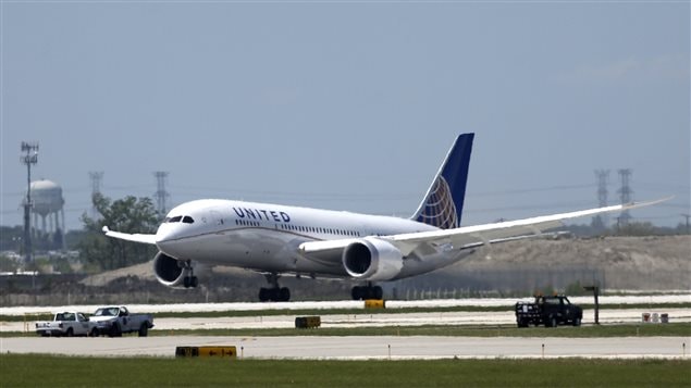 Le premier 787 de la compagnie United atterrissant à l'aéroport international O'Hare de Chicago il y a un an.