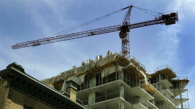 لقطاع شقق التمليك (مباني الكوندومينيوم) الدور الأكبر في وثبة قطاع البناء السكني في كندا الشهر الفائت 